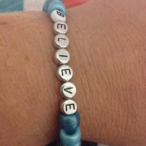 Meet your Posher, Joy